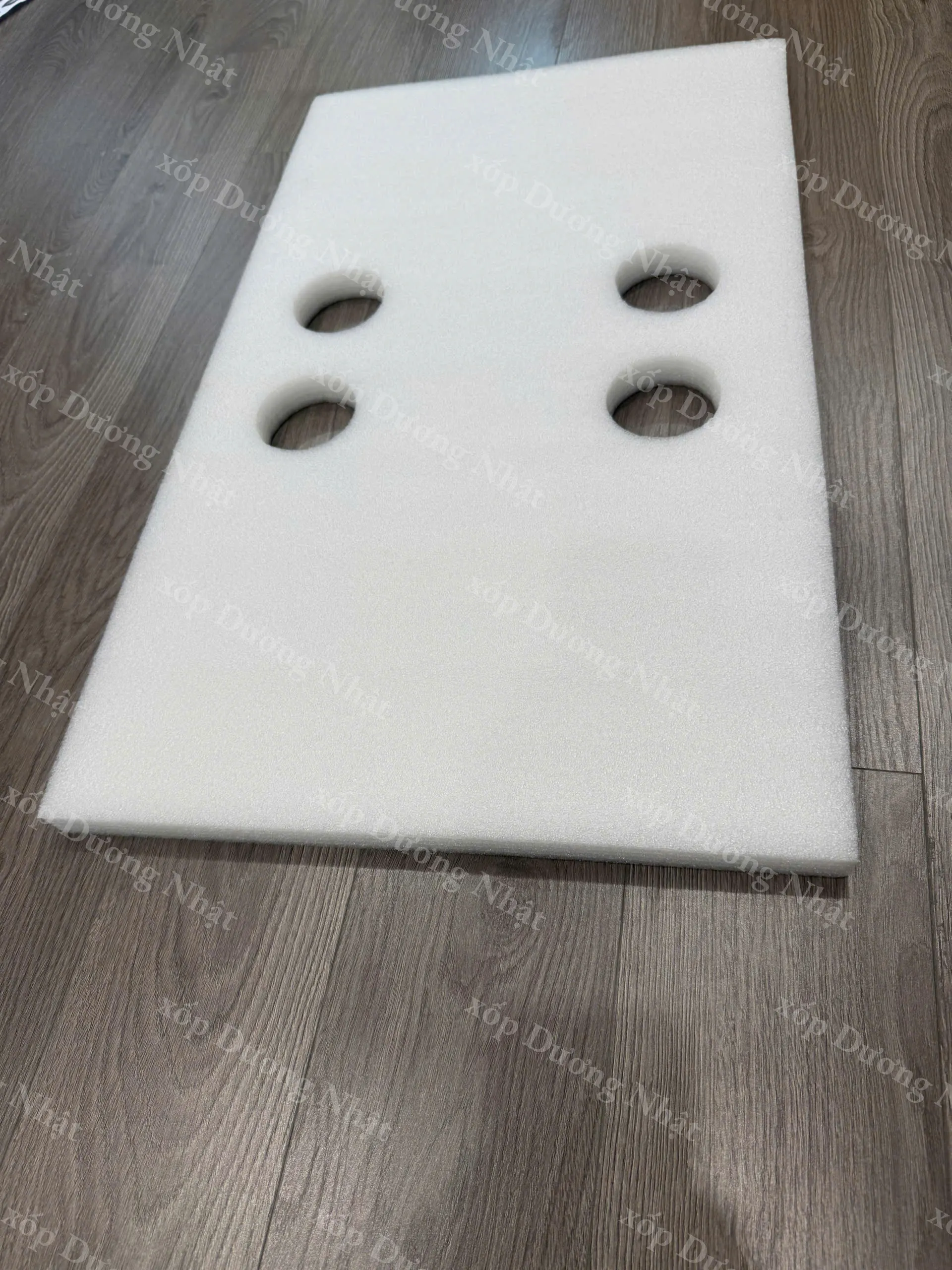 Thanh PE Foam định hình bảo vệ góc cạnh